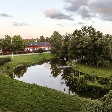 فندق Fjelsted Skov & Konference