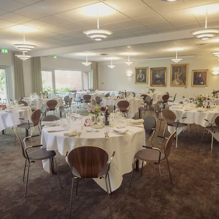 فندق Fjelsted Skov & Konference